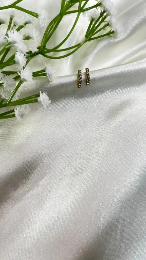 Trendy small Earring